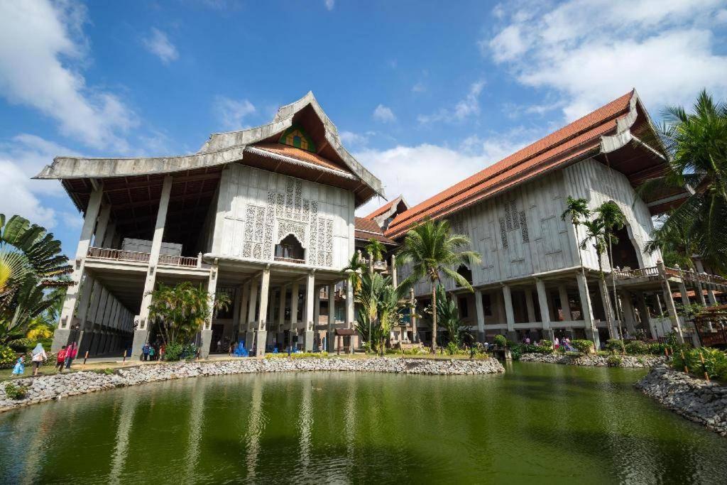 Ty Hotel Kuala Terengganu Exterior foto
