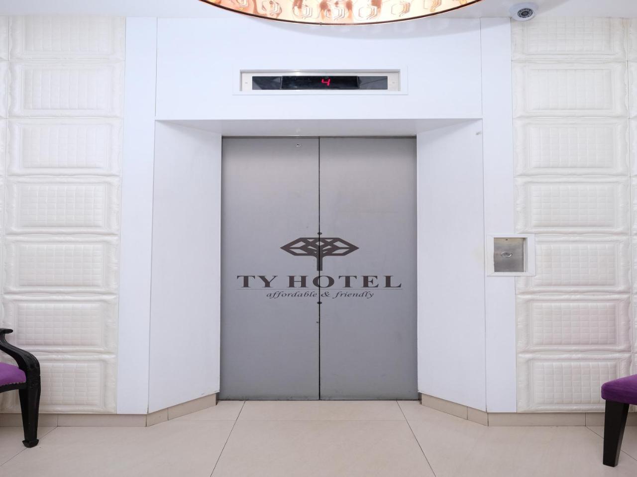 Ty Hotel Kuala Terengganu Exterior foto